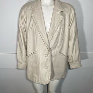 Women's Cream Blazer - vintage leather jacket
